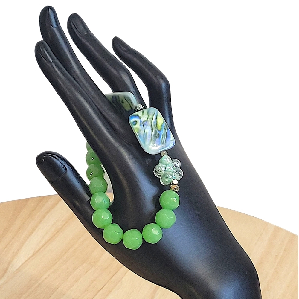 Hand Crafted Shell Glass Bracelet Glow In Dark Glass Flower Size 7.5 in - 8 in